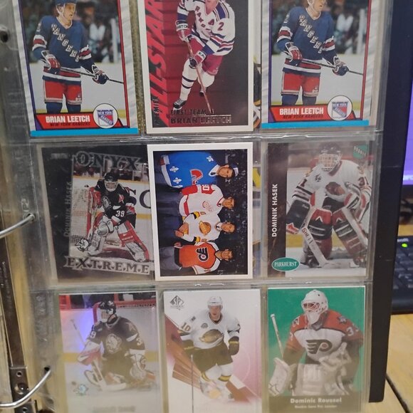 Hockey Mystery Packs - Picture 11 of 12